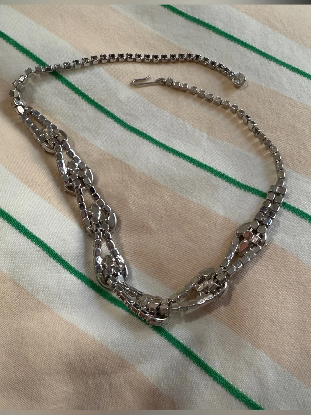 1950s Vintage Rhinestone Hollywood Glamour Elegant Eveningwear Necklace